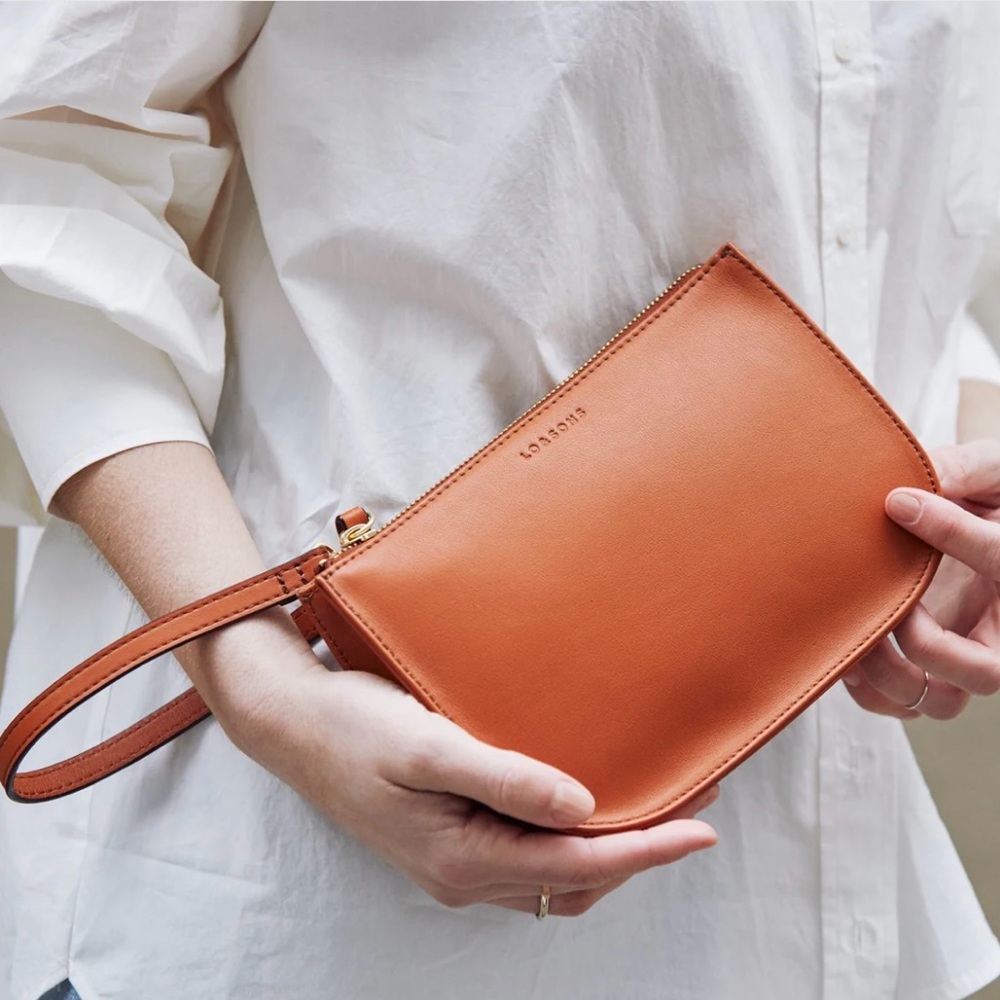 Lo & Sons Waverly 2 Crossbody Bag in Tan Nappa Leather